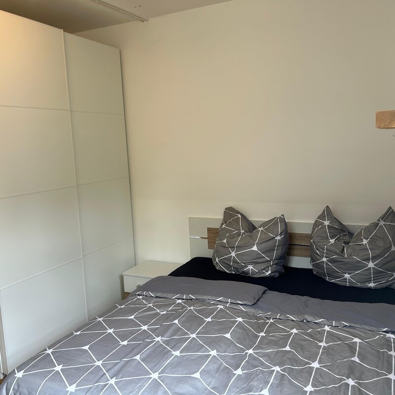 Schlafbereich & Kleiderschrank  | © Golser-Ebner 