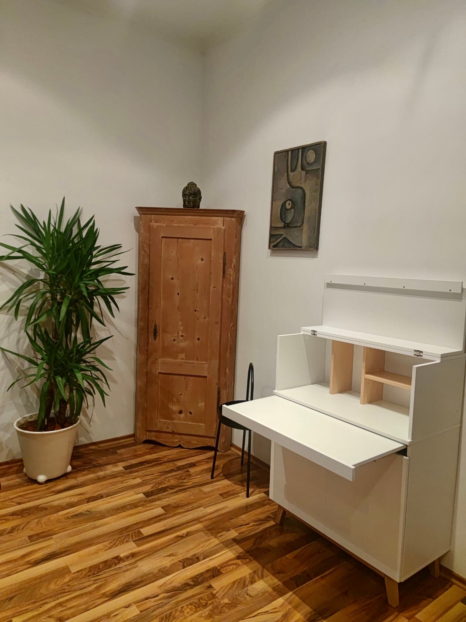 Livingroom office