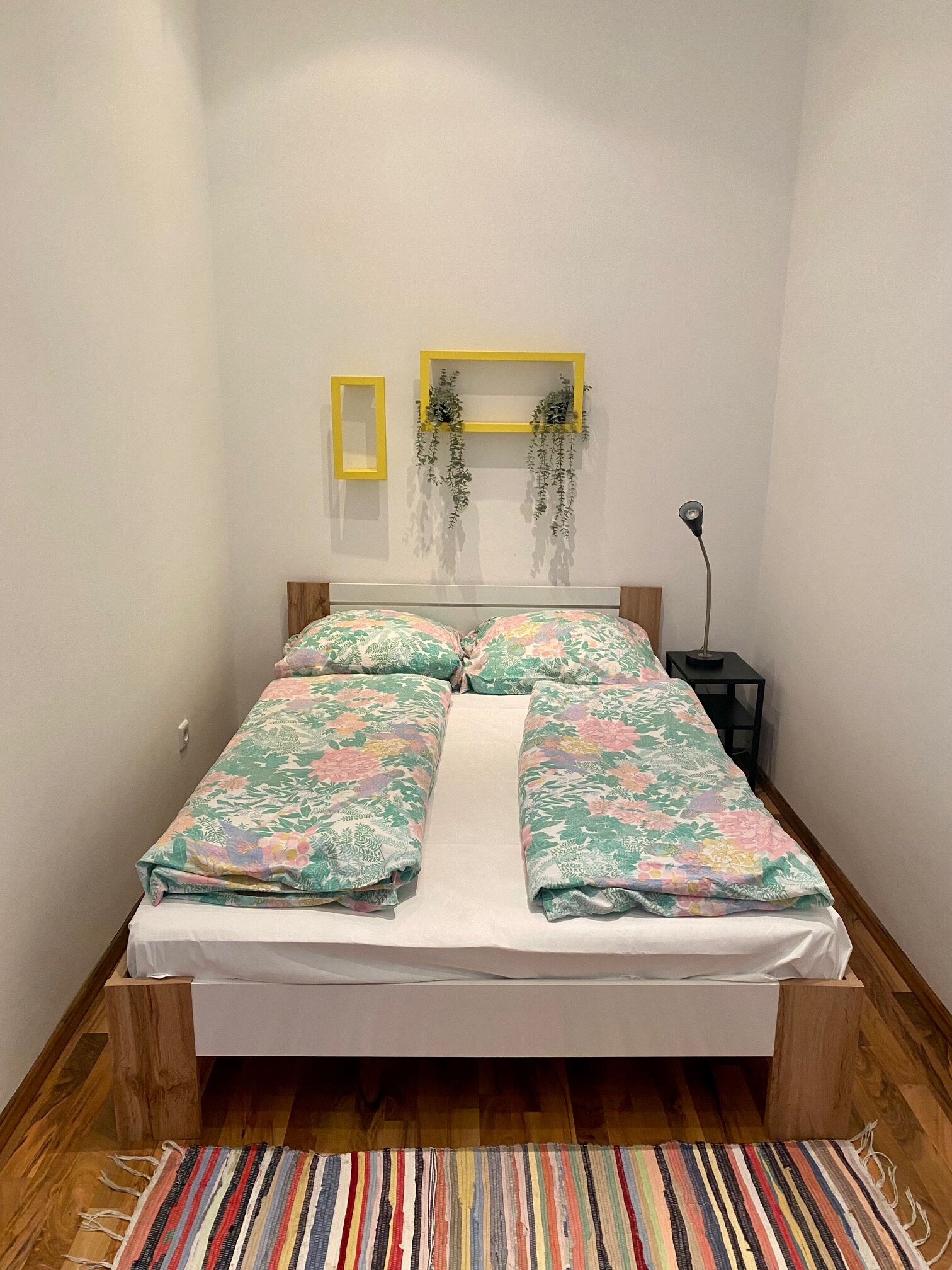 Schlafzimmer 2