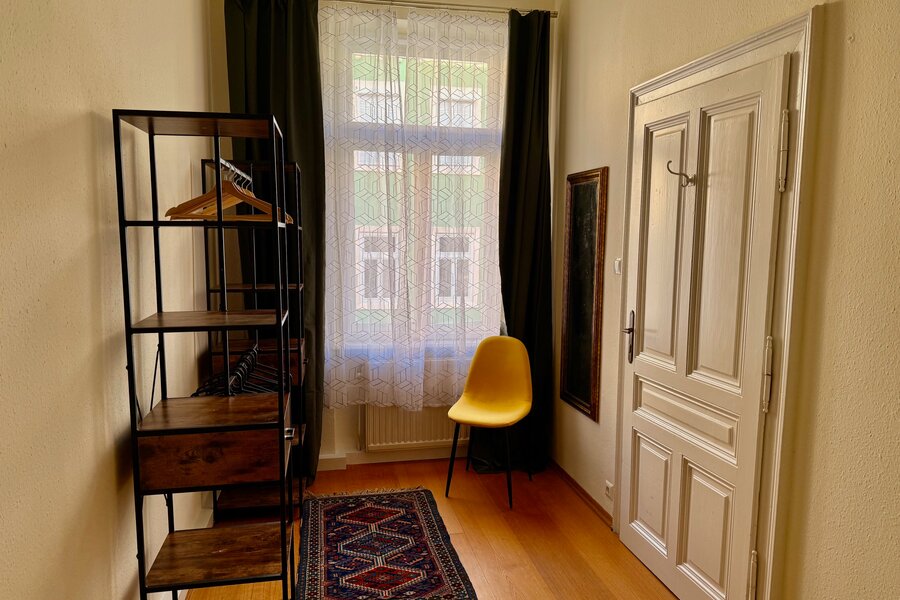 Bed Room