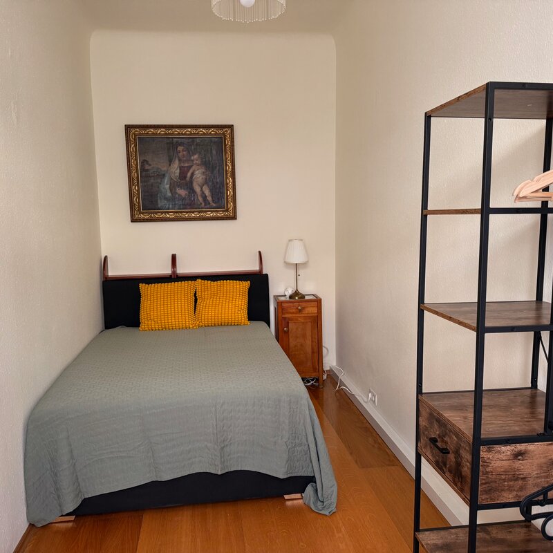 Bed Room