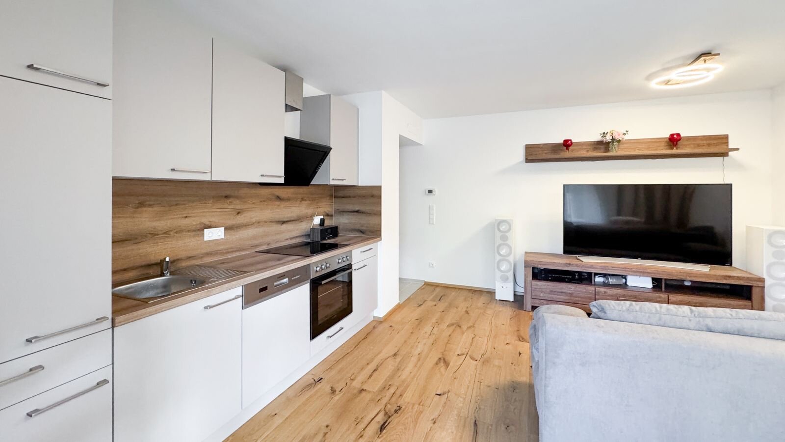 Luxury Garden Vienna Apartment Küche | © Iryna Domann