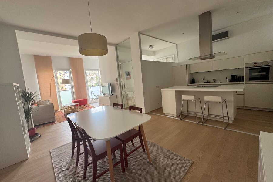 Bright living-dining area with modern kitchen – 2-room apartment for short-term rental & temporary housing for 1 to 6 months in Vienna