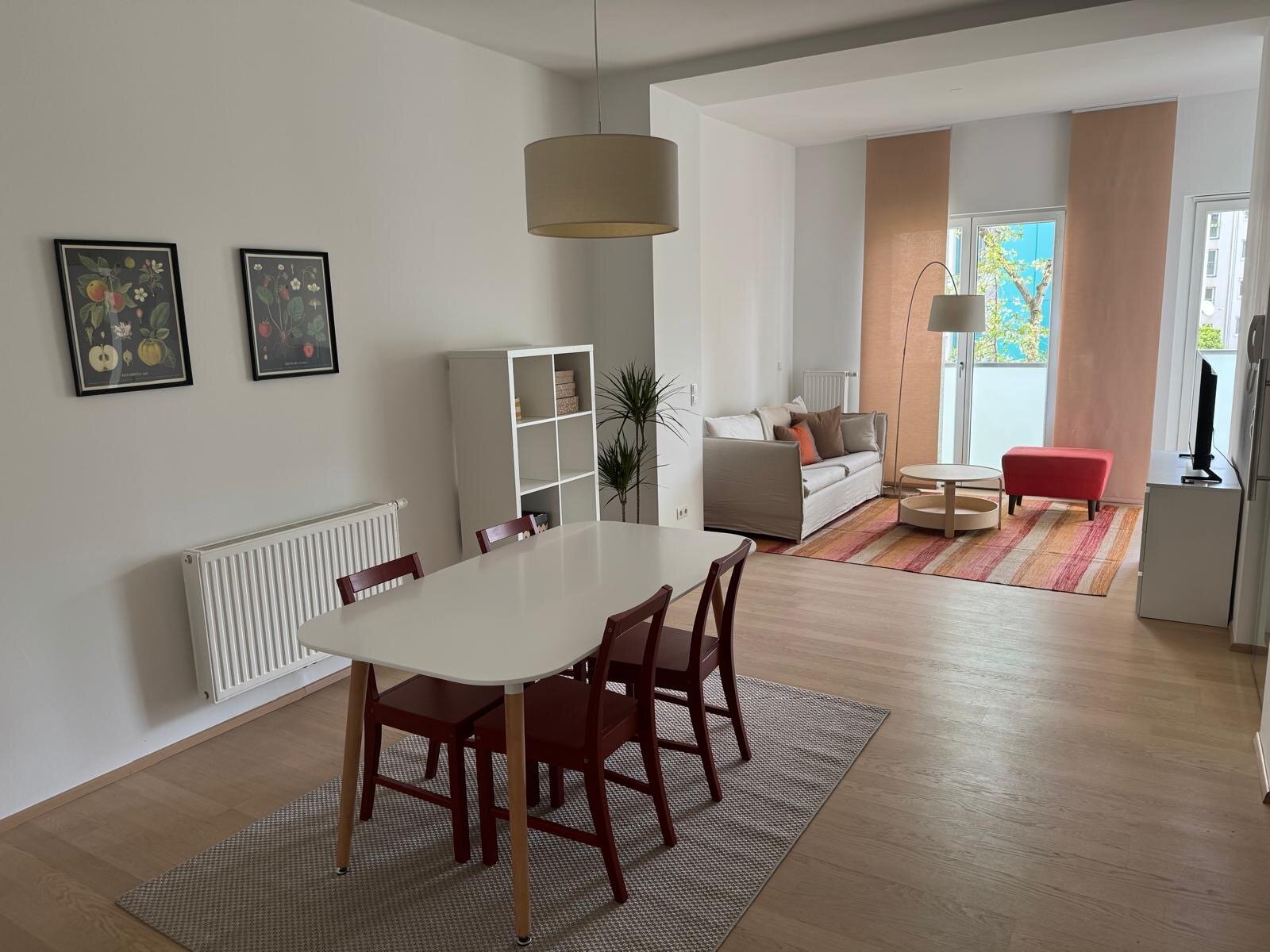 Dining area, living room