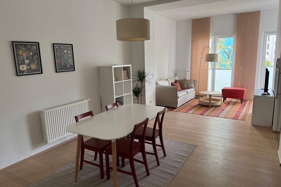 Dining area, living room