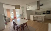 Living and dining area, kitchen