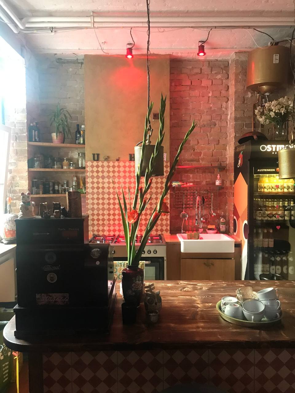 Kittchen and bar