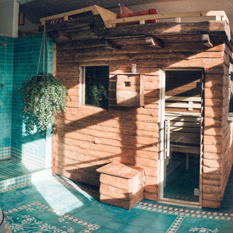 with platform for chillout and sleeping