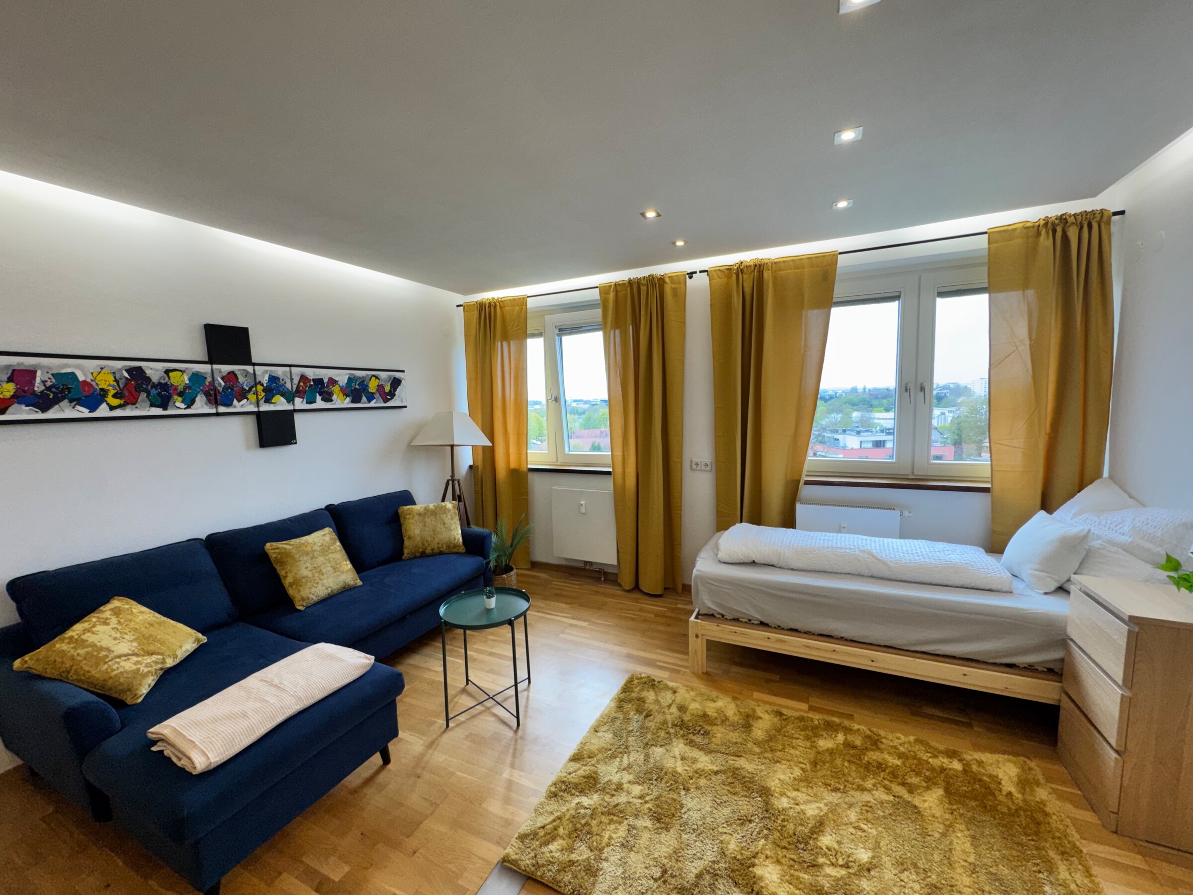 Möbliertes 1-Zimmer Apartment mit Panoramablick – Kurzzeitmiete & Wohnen auf Zeit in Linz für 1 bis 6 Monate.