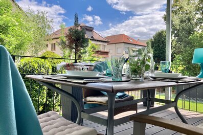Sonnige Terrasse mit Gartenblick: 3-Zimmer Wohnung zur Kurzzeitmiete & Wohnen auf Zeit für 1 bis 6 Monate in Mannheim