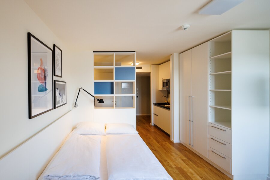 Helles Studio-Apartment mit Küchenzeile und Einbauschrank – 1-Zimmer Kurzzeitmiete, Wohnen auf Zeit 1 bis 6 Monate, Wien