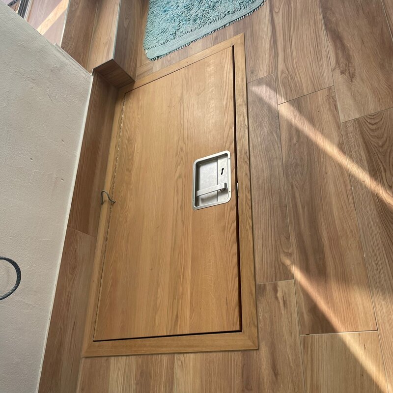 Luke von oben - geschlossen