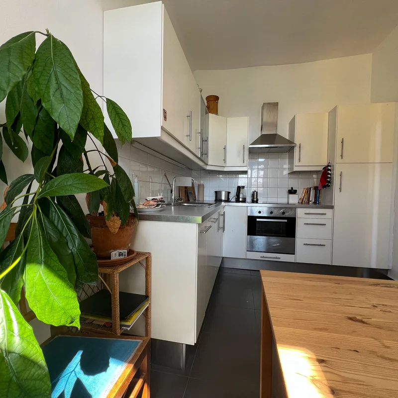 Sonnige, ruhige, vollausgestattete Küche  | © A.S.