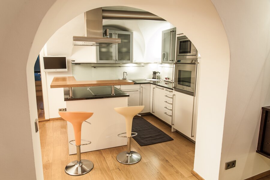 Küche, offen zum Wohnzimmer