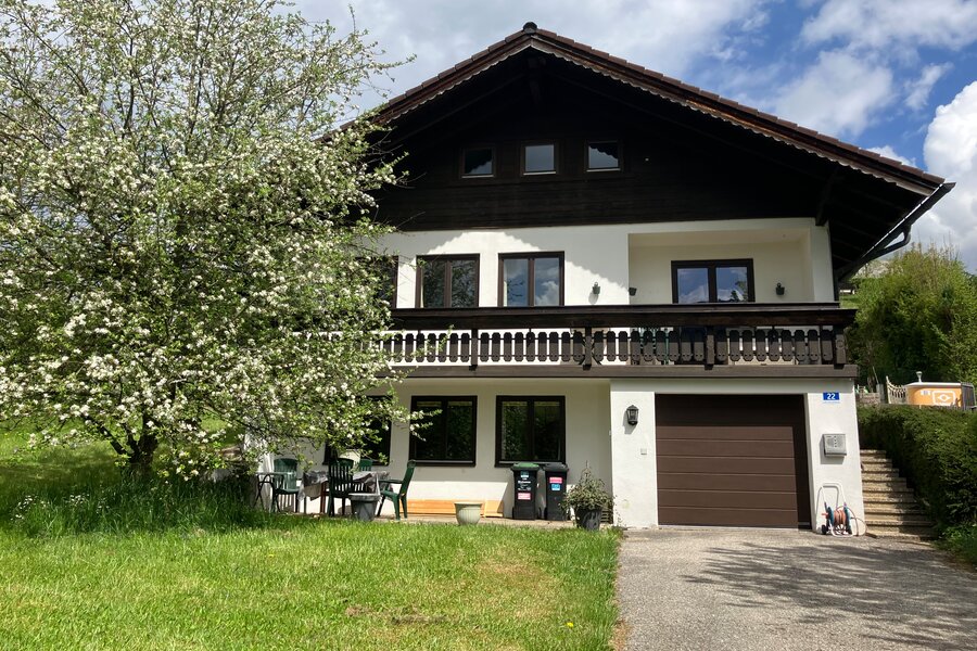 Freistehendes Haus mit Balkon & Garten – Wohnen auf Zeit, Kurzzeitmiete in Strobl für 1 bis 6 Monate
