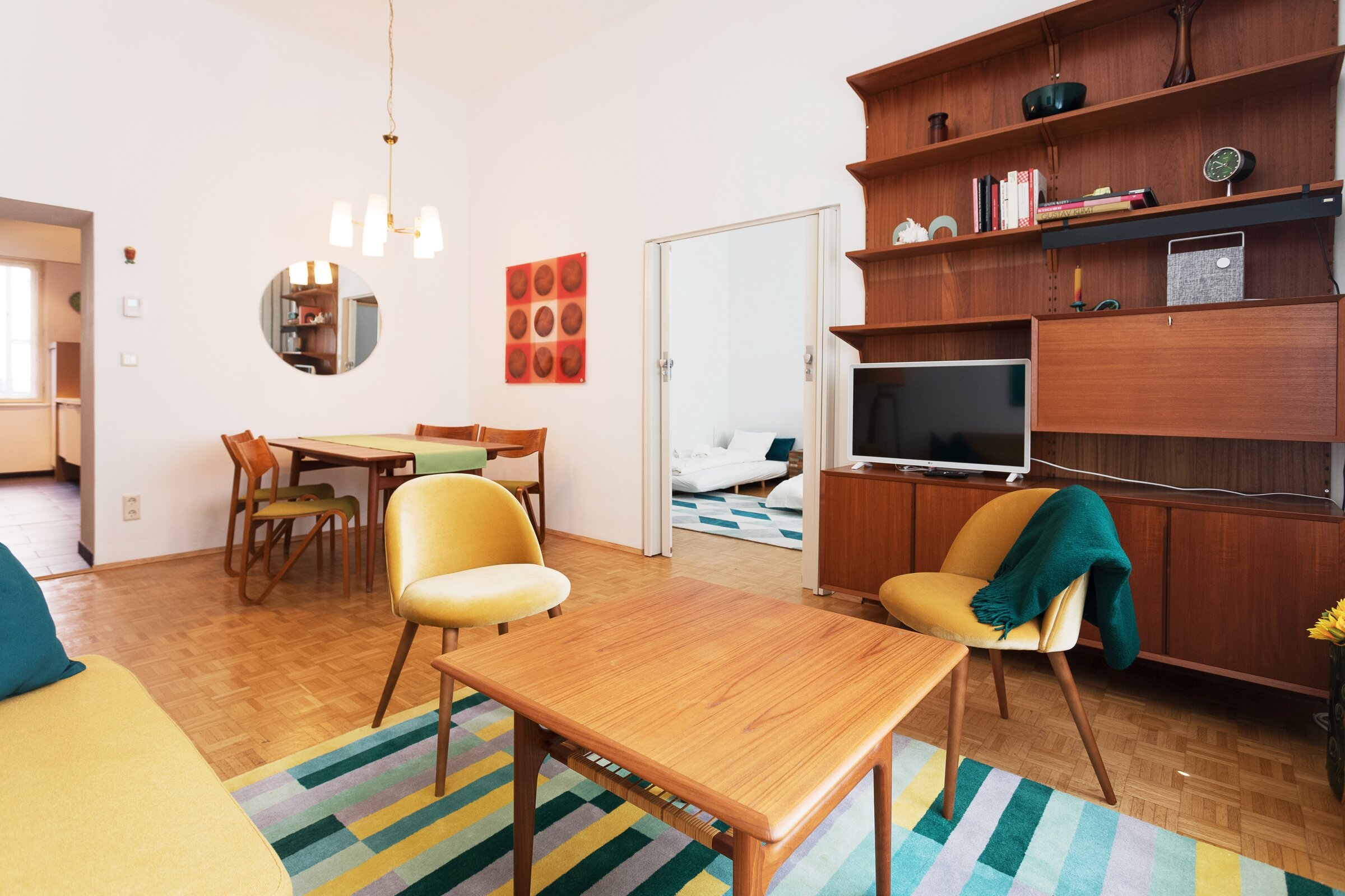 Wohnzimmer & Essbereich