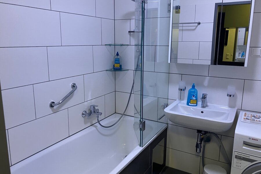 Badezimmer 2