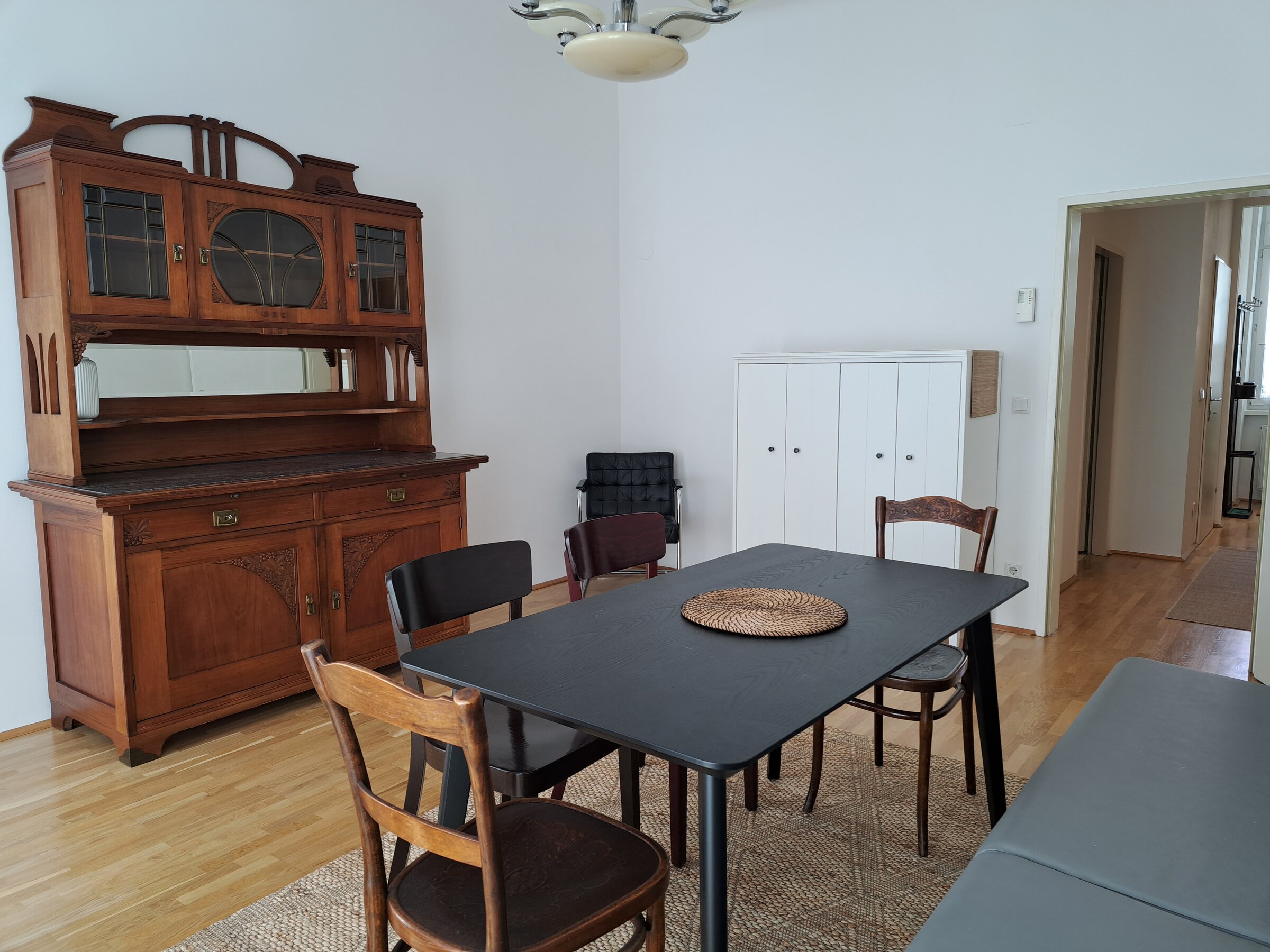 Essen und Wohnen