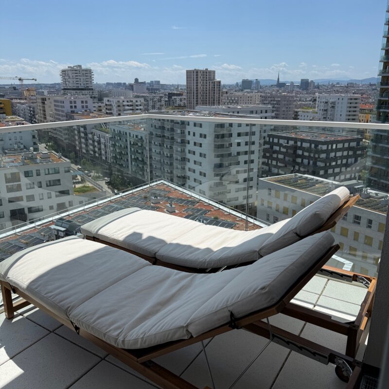 terrace_sunbeds_view