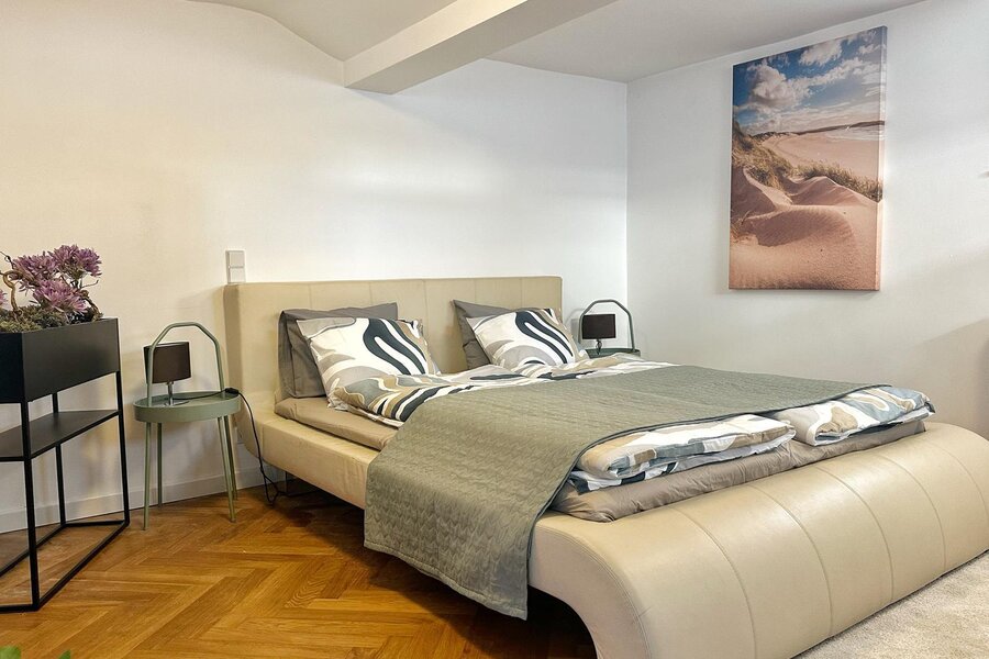 Schlafzimmer 2- im Untergeschoß