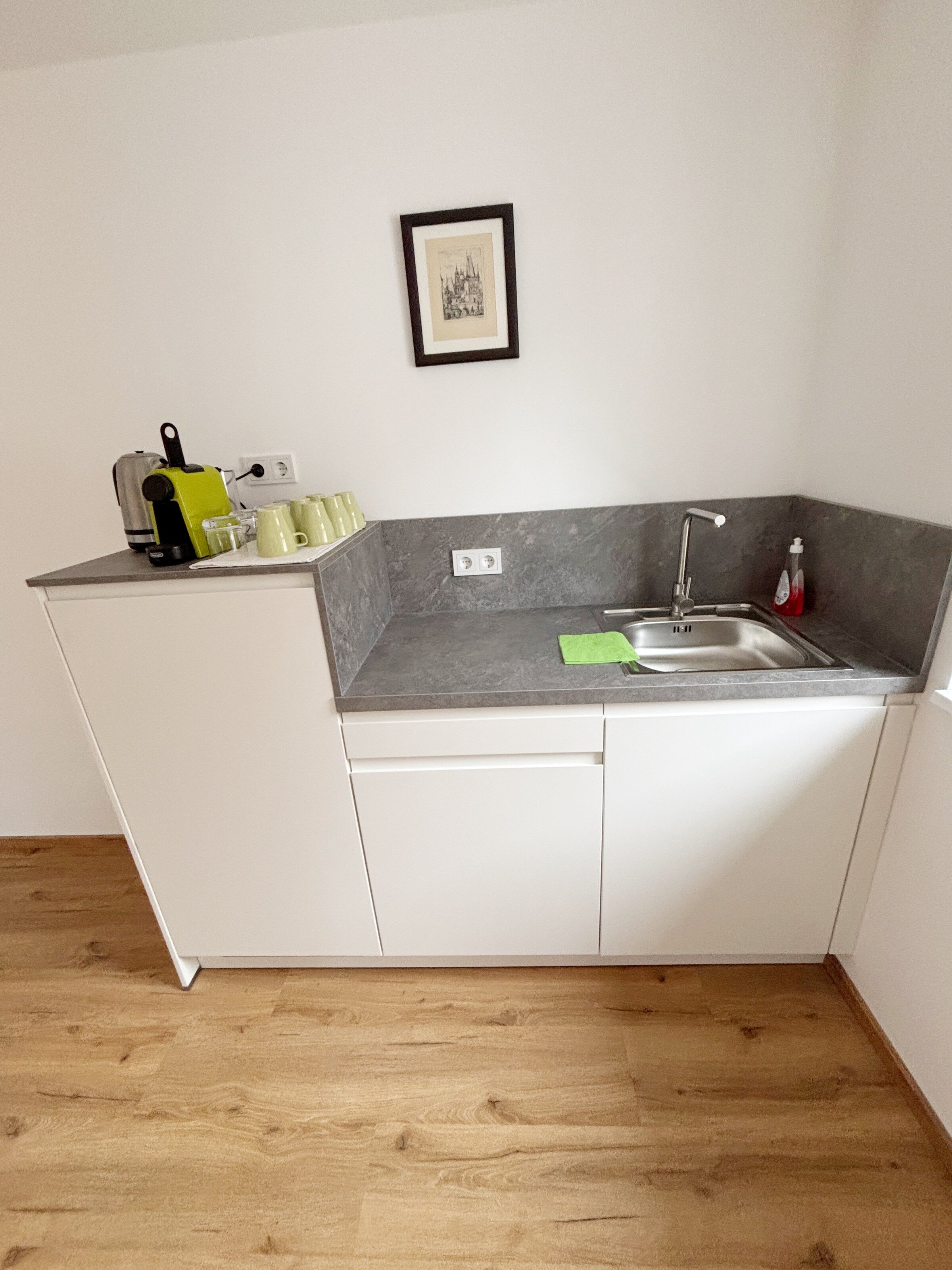 Kitchenette 1. floor (in 4th bedroom)