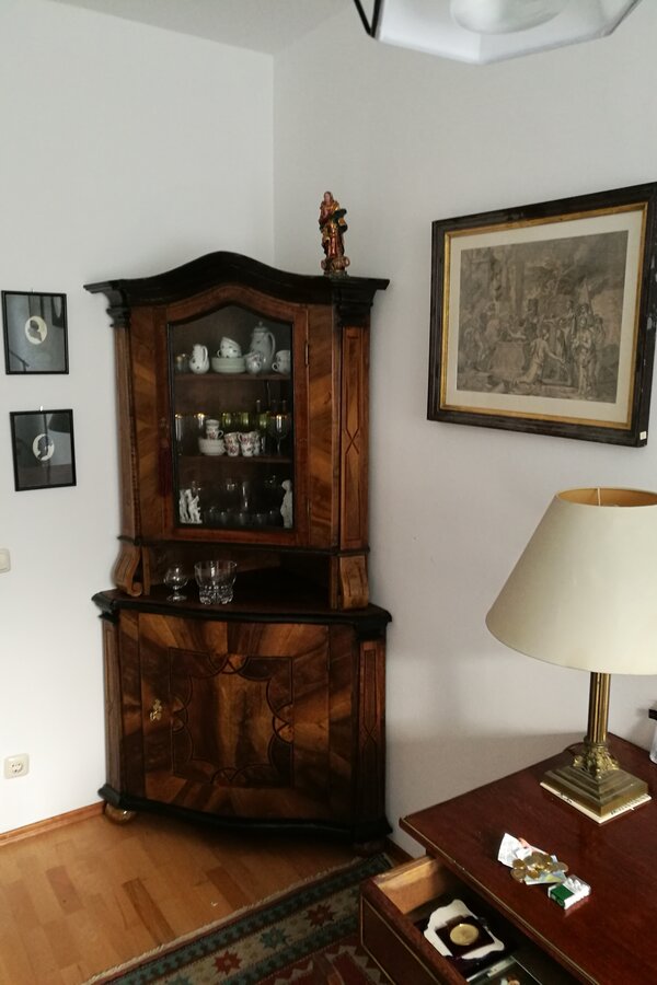 Das ist das erste Zimmer links, Büro, Gästezimmer, Kleiderablage....