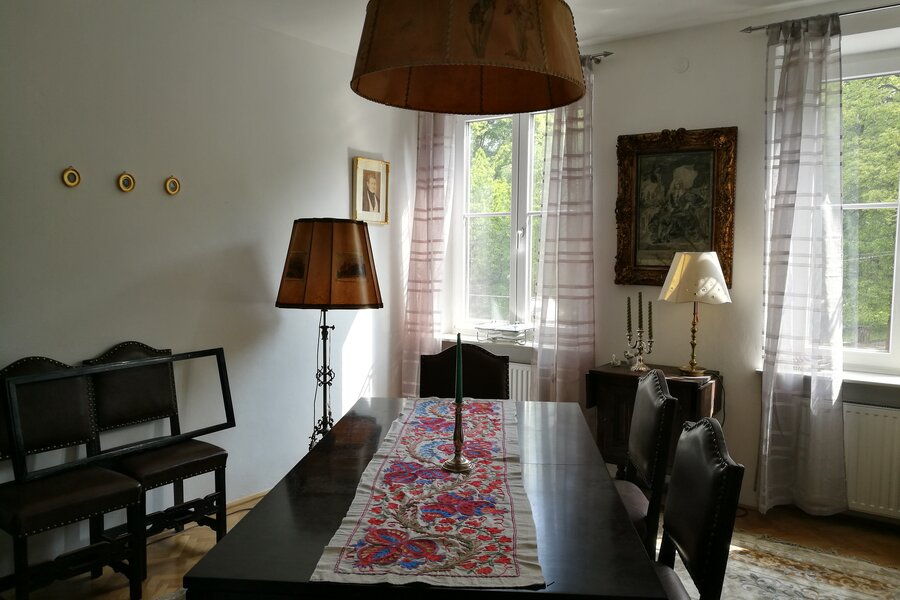 Ein weiterer Blick ins Esszimmer