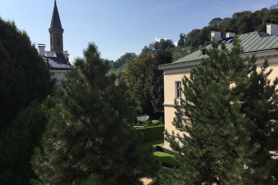 und zur evangelischen Kirche