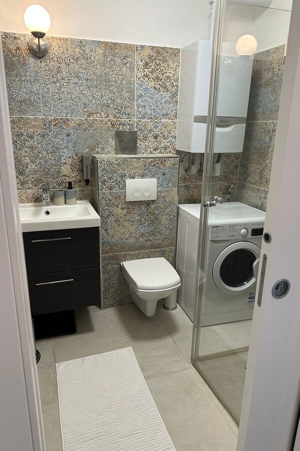 Modernes Badezimmer 