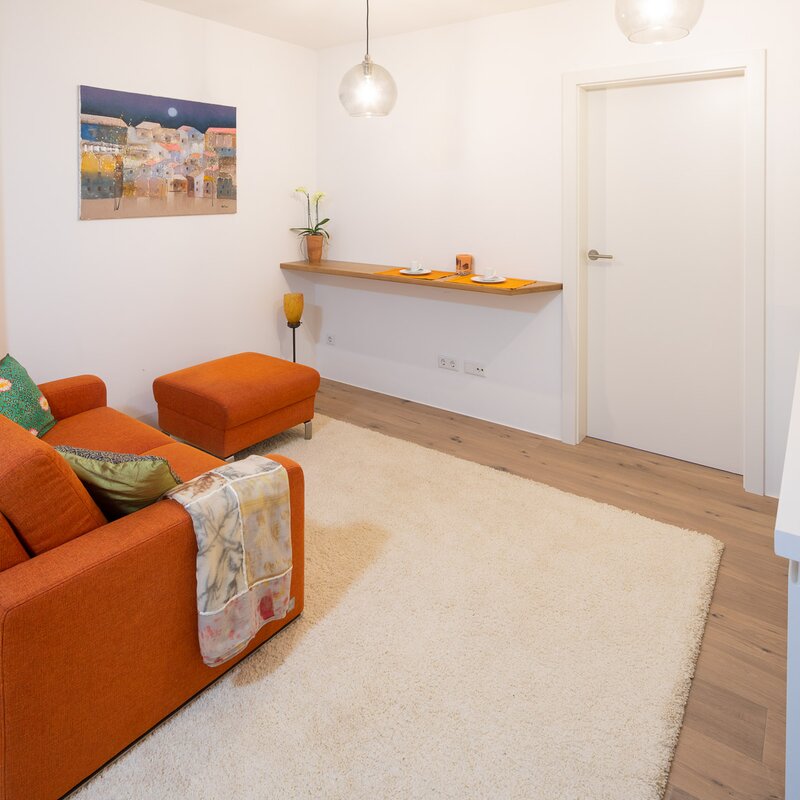 Living room 4
