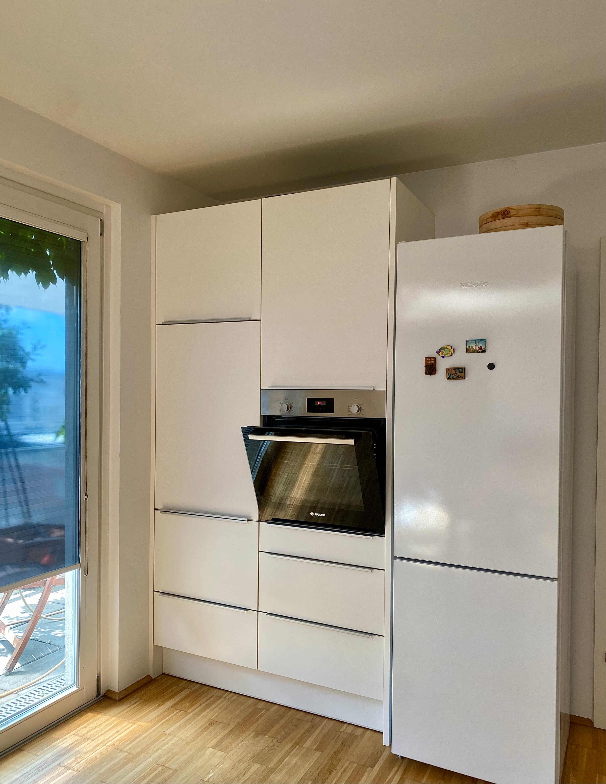 Backrohr und Kühl-Gefrier-Kombi (Miele) | © hannabd