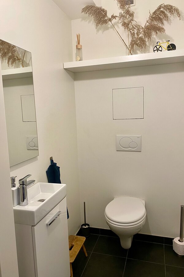 Hand wash basin | © hannabd