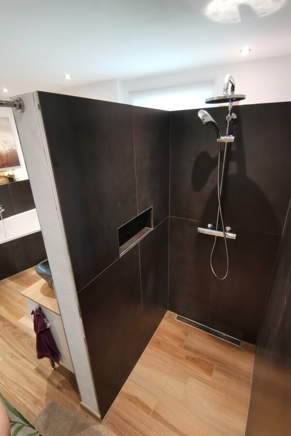 Bödentiefe Dusche 