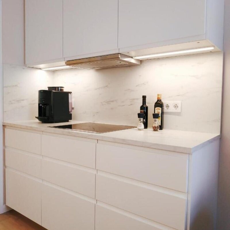 Moderne Einbauküche in 3-Zimmer Wohnung zur Kurzzeitmiete & Wohnen auf Zeit für 1 bis 6 Monate in Wien