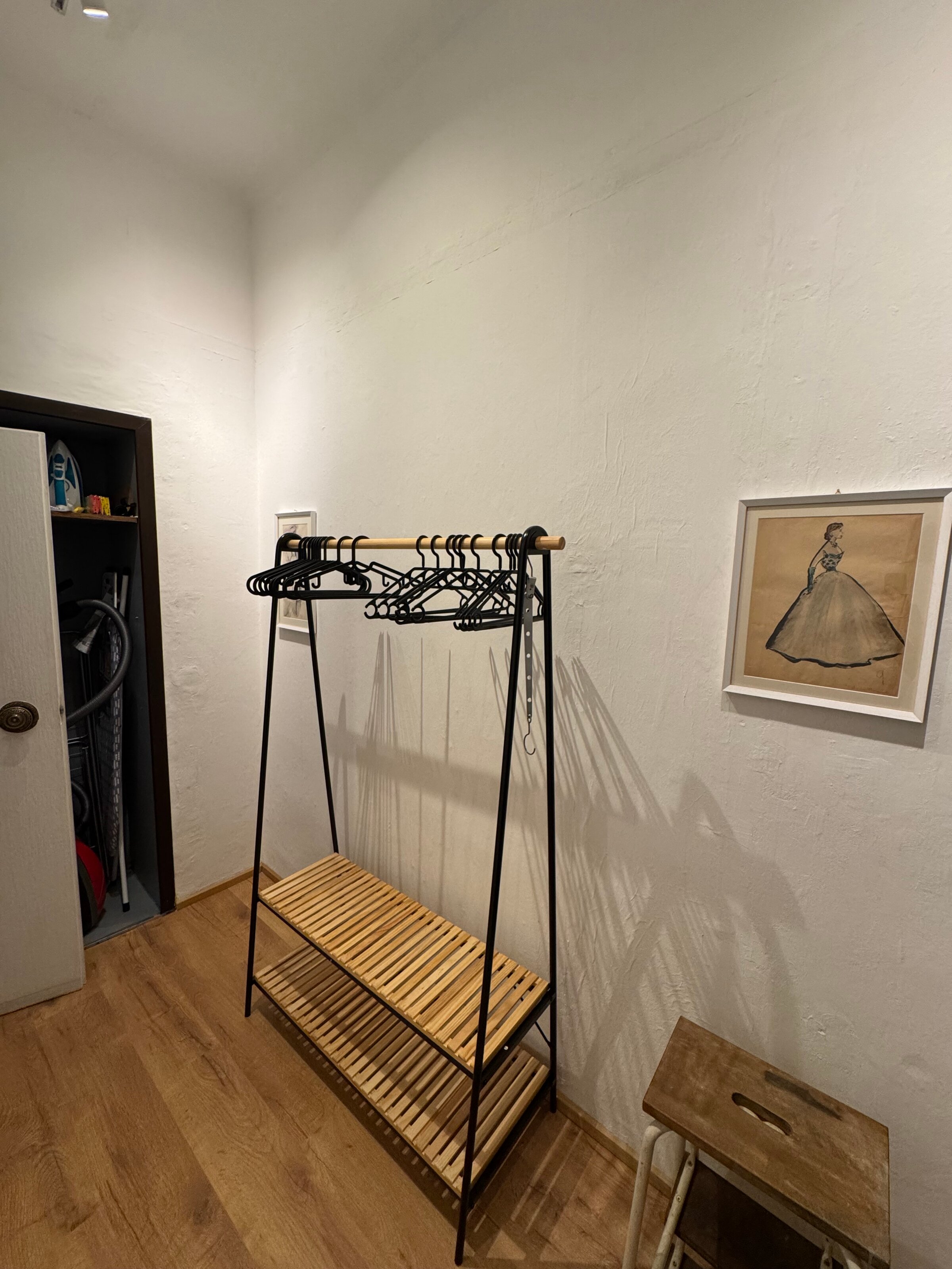 Walk-in Wardrobe