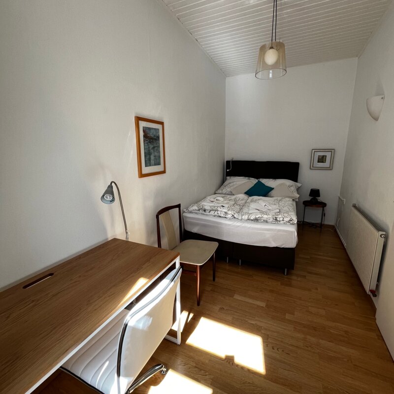 Schlafzimmer 2