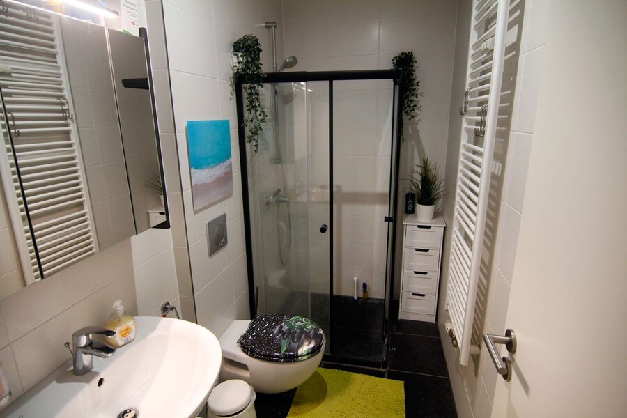 Bath Room