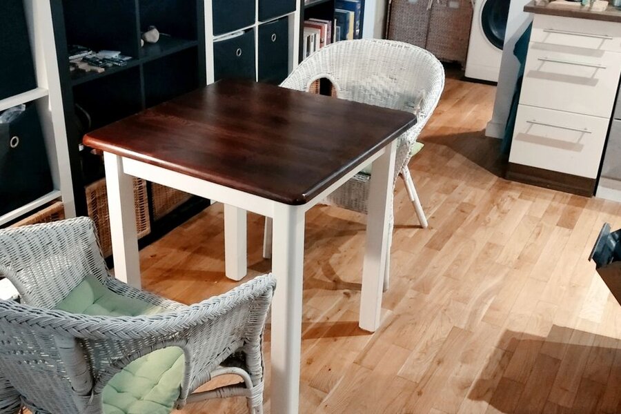 Dinning Table in Living Room