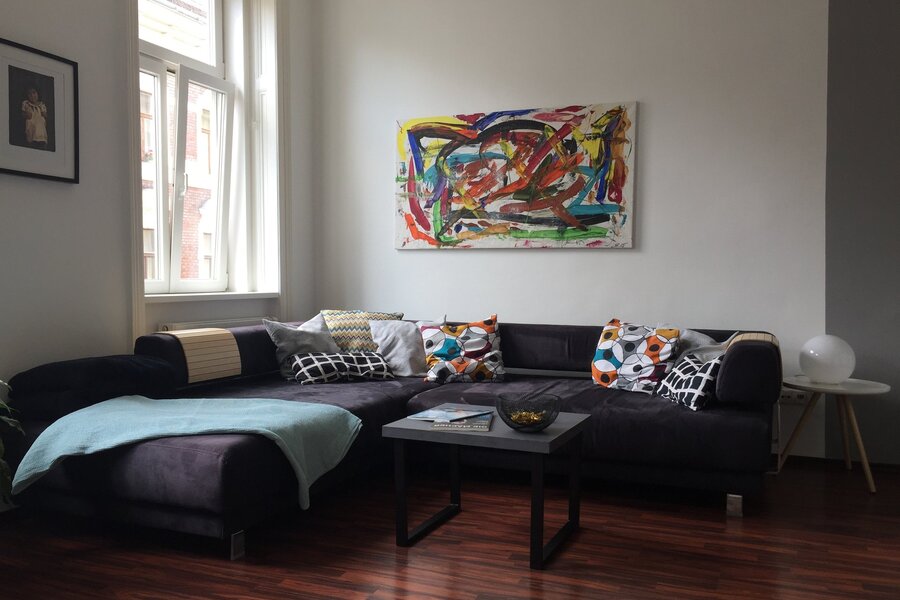 Große Kuschelcouch - auch gut für Gäste | © rl