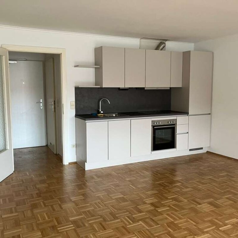 Helle 1-Zimmer Wohnung mit moderner Einbauküche & Parkettboden – Kurzzeitmiete & Wohnen auf Zeit für 1 bis 6 Monate in Graz