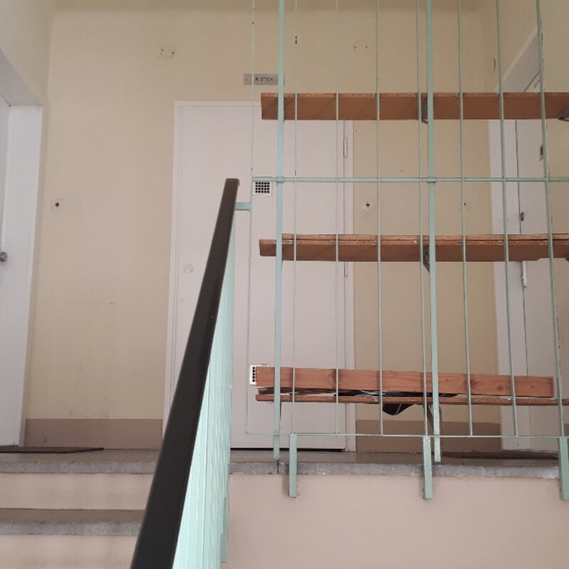 Staircase without lift