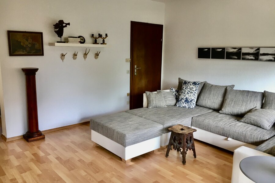 Modern, liebevoll eingerichtet