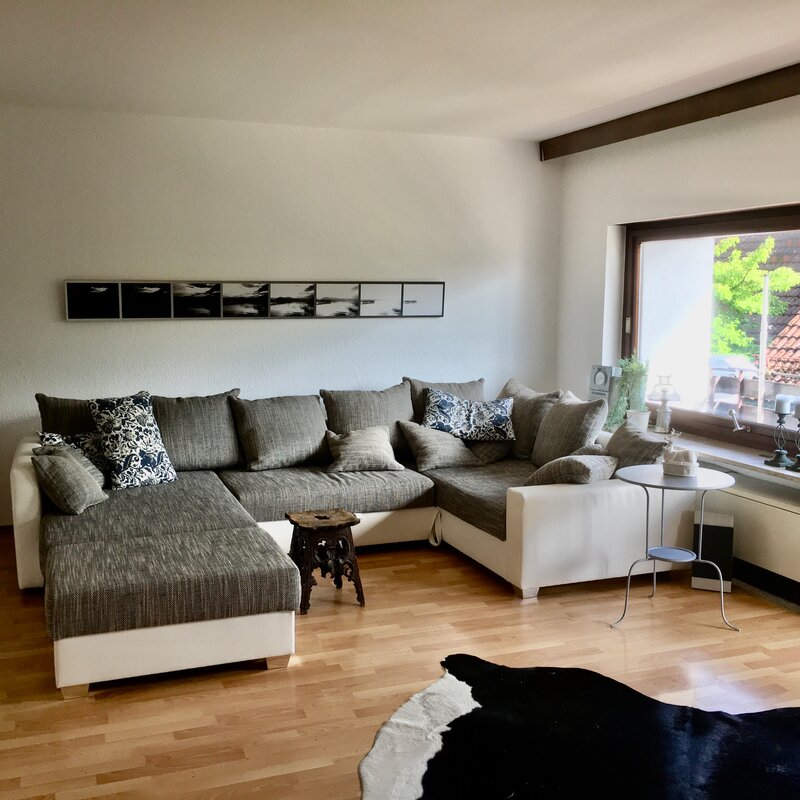 Wohnzimmer mit Schlafcouch