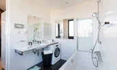 Vienna East View Badezimmer | © Skyflats Vienna