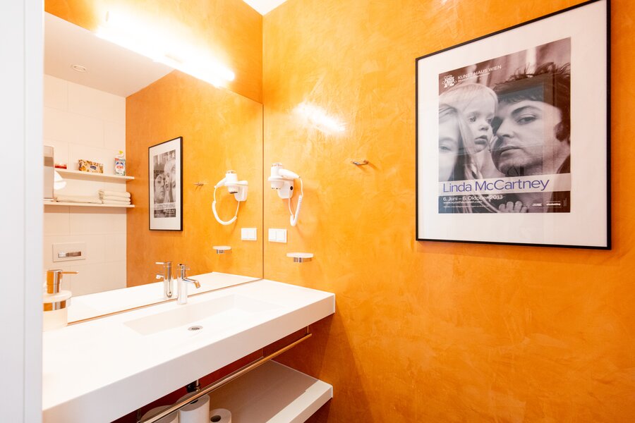 Vienna East View Waschraum mit Toilette | © Skyflats Vienna