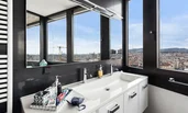 Vienna West View Badezimmer 1 | © Skyflats Vienna