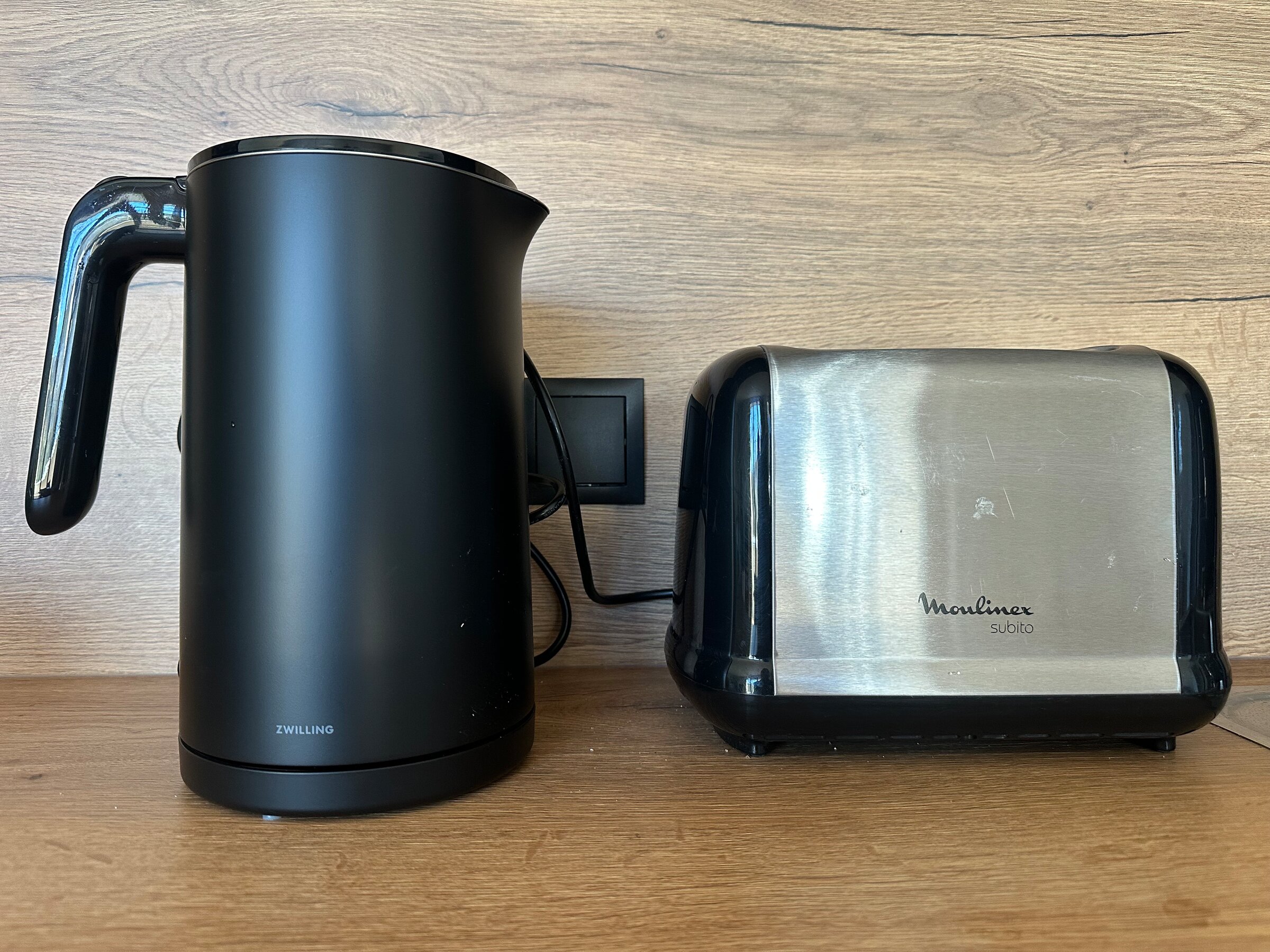 water cooker, toaster | © Martin Hauser