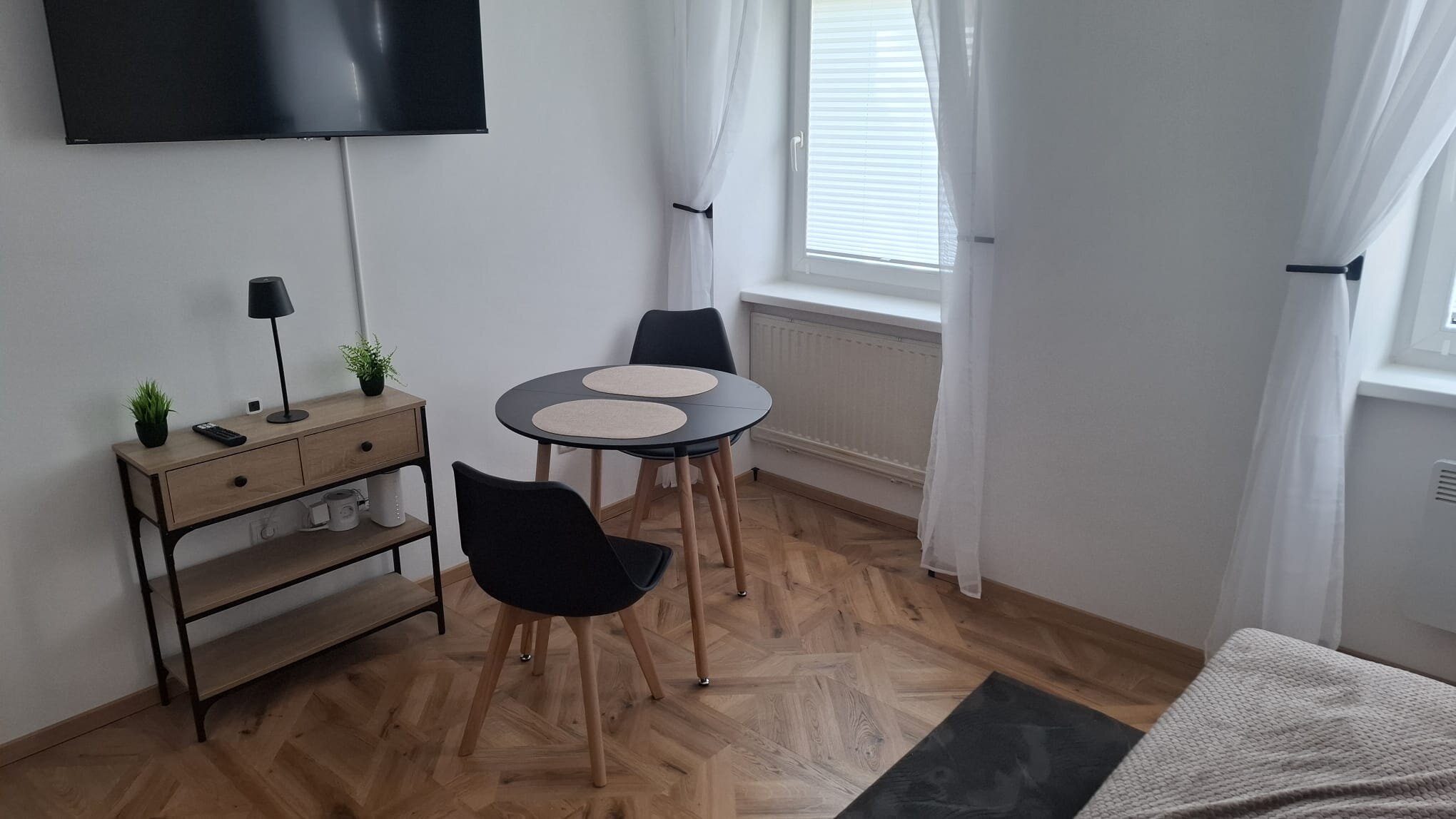 Table with armchair