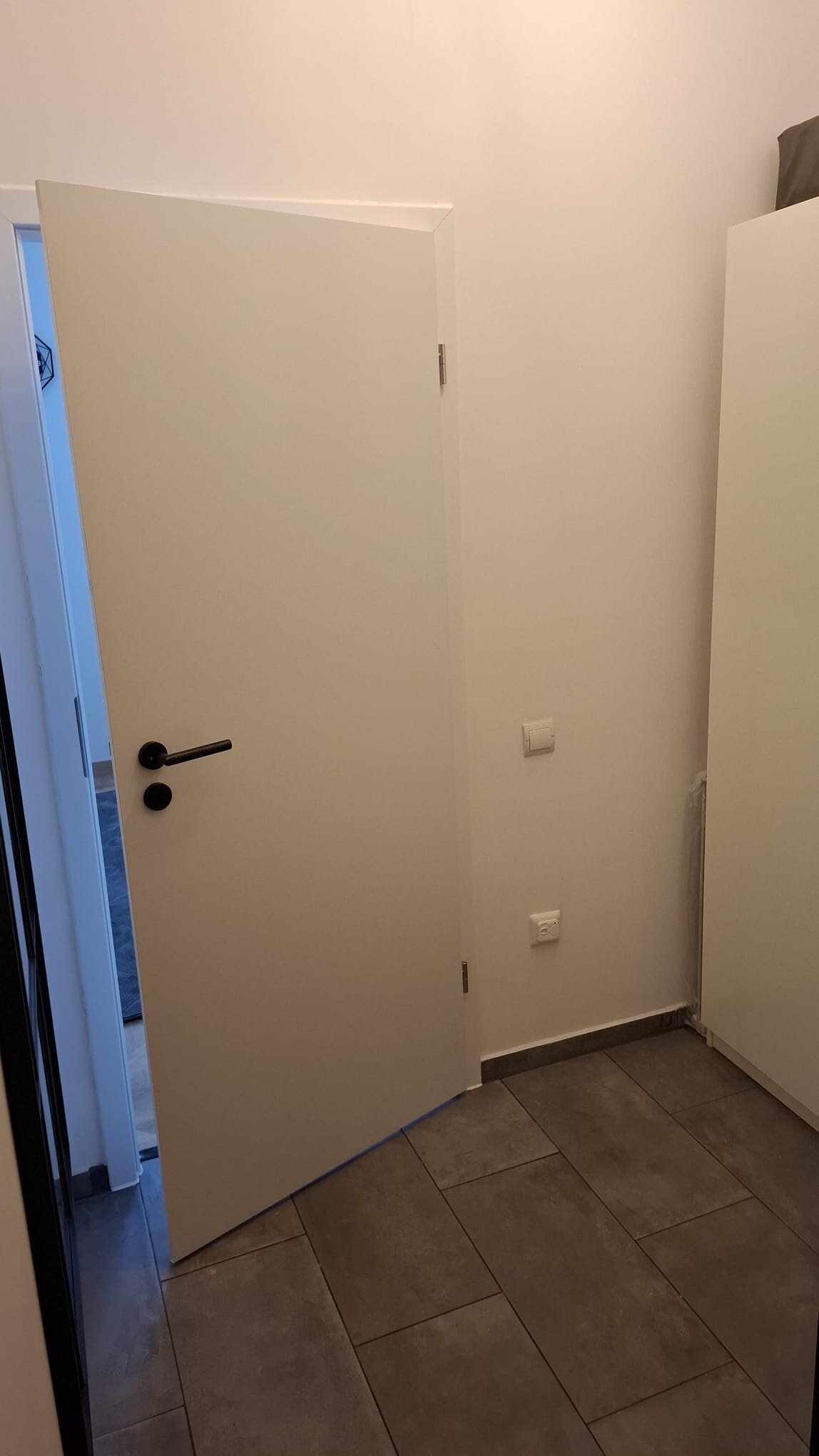 Blick Richtung Tür Hauptraum