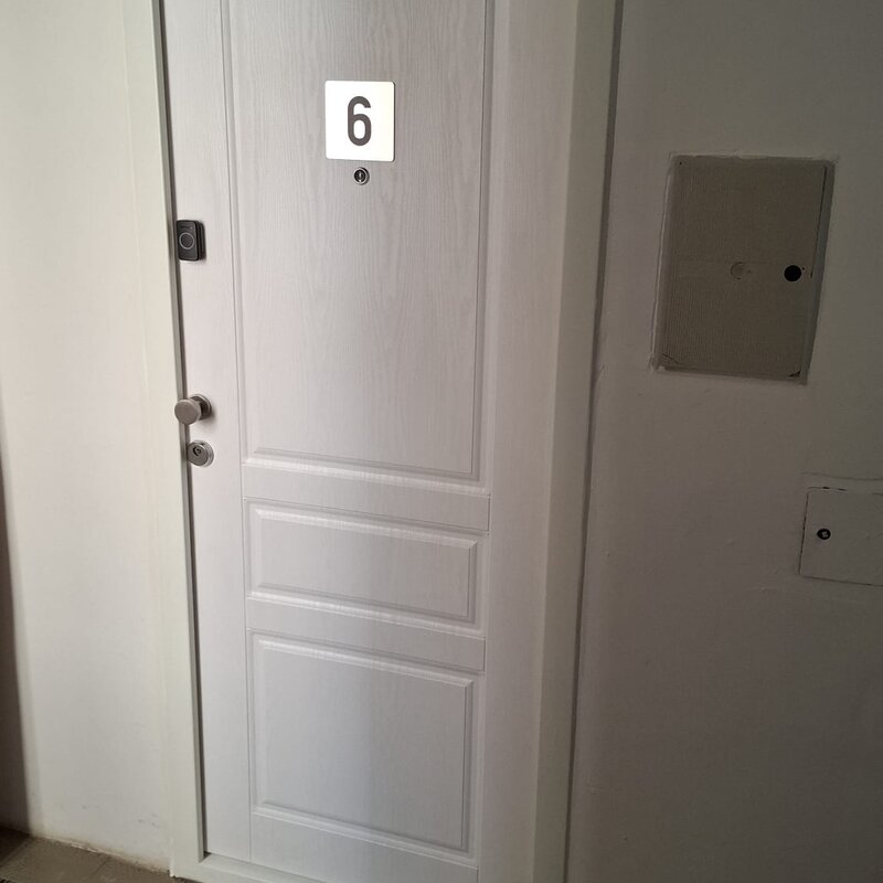  Entrance apartment